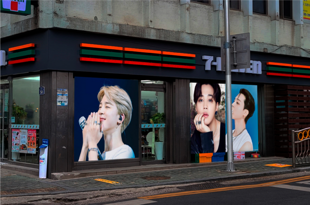 [Hybe Entertainment] ร้านสะดวกซื้อ 7eleven Banner โฆษณา